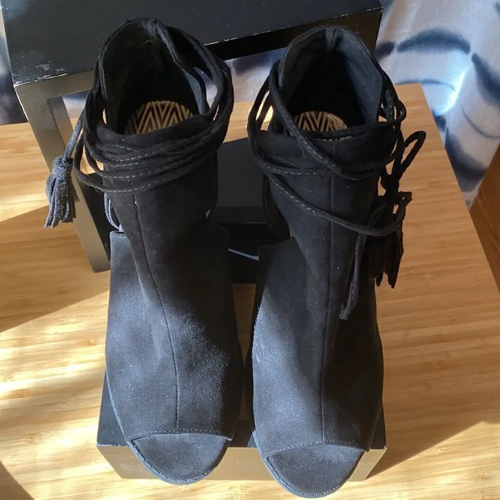 Qupid black suede man made material with ankle tie